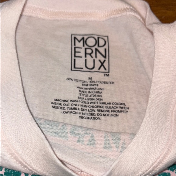 Summer Sale: Modern Lux White Tee with Green and Pink Bermuda Design - Picture 5 of 6